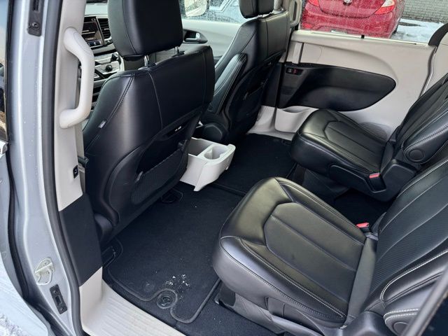 2024 CHRYSLER PACIFICA - Image 19