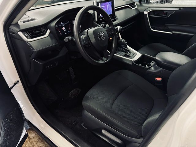 2024 TOYOTA RAV4 - Image 15