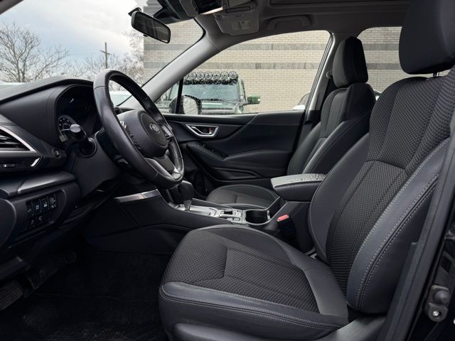 2024 SUBARU FORESTER - Image 17