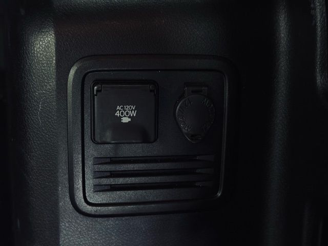 2024 TOYOTA 4RUNNER - Image 12