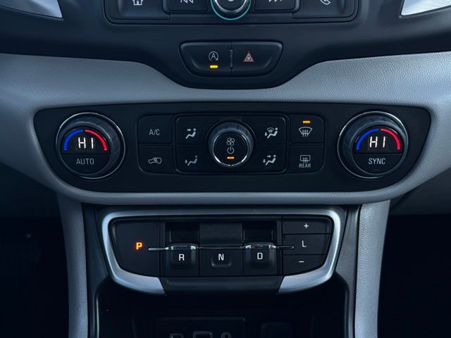 2023 GMC TERRAIN - Image 29