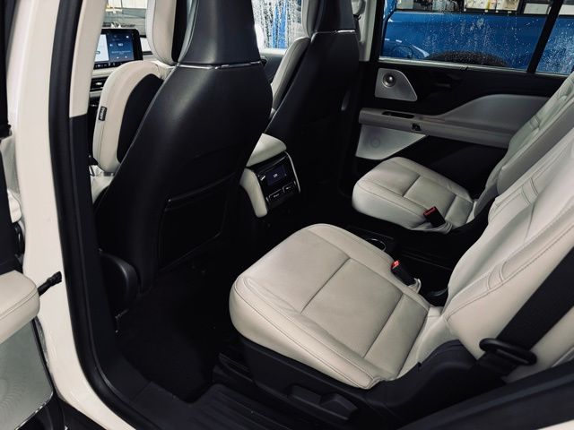 2025 LINCOLN AVIATOR - Image 20