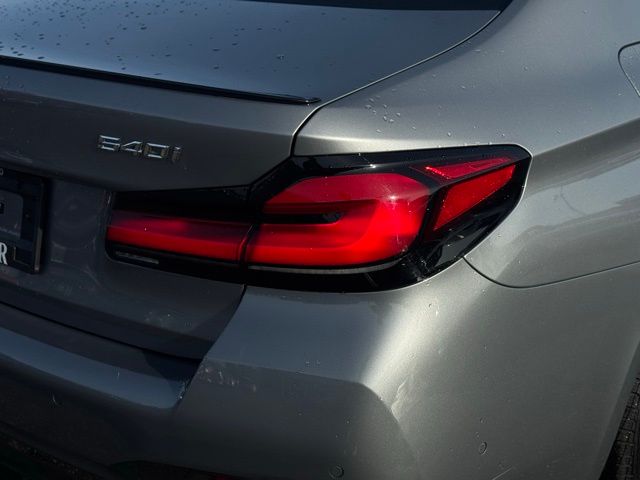 2023 BMW 540I - Image 6