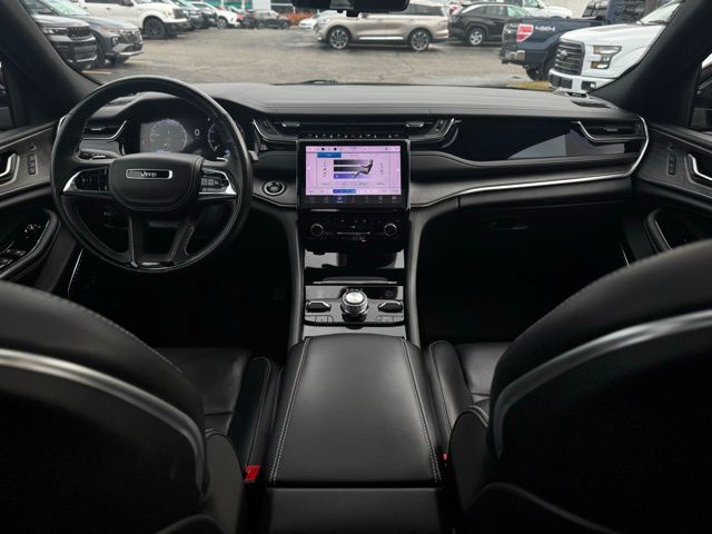 2022 JEEP GRAND CHEROKEE - Image 25