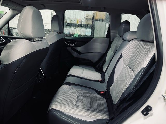 2022 SUBARU FORESTER - Image 19