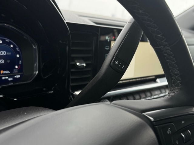 2023 CHEVROLET SILVERADO - Image 25