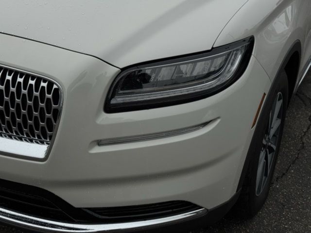2022 LINCOLN NAUTILUS - Image 2