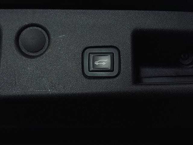 2019 CHEVROLET EQUINOX - Image 12