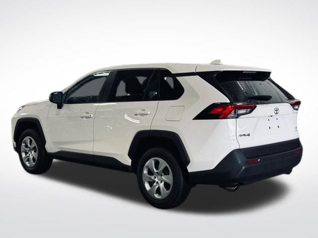 2024 TOYOTA RAV4 - Image 8