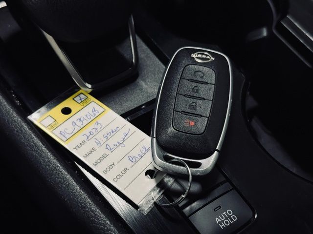 2023 NISSAN ROGUE - Image 32