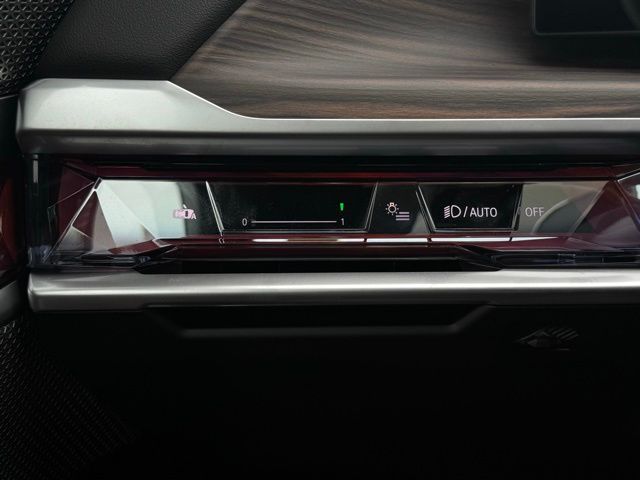 2023 BMW 760I - Image 34