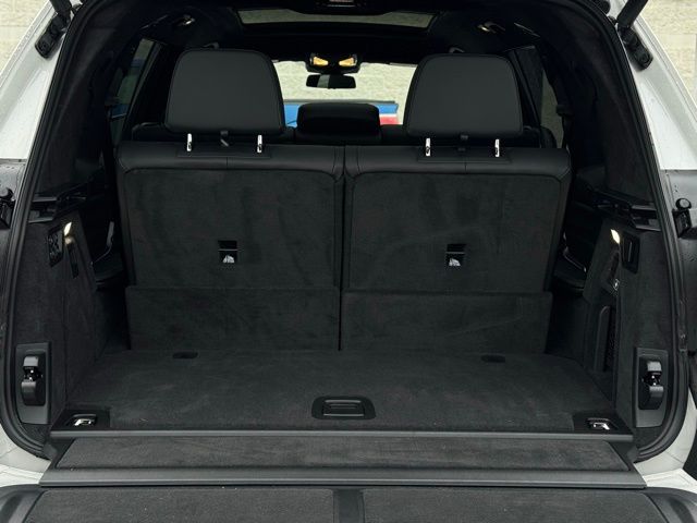 2026 BMW X7 - Image 9