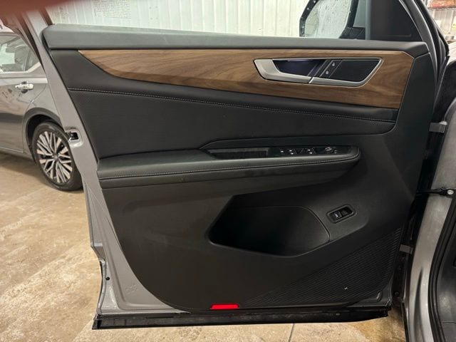 2025 VOLKSWAGEN ATLAS - Image 11