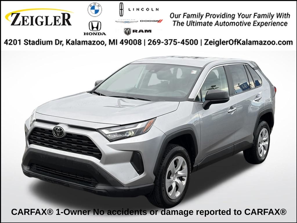 2025 Toyota RAV4 LE