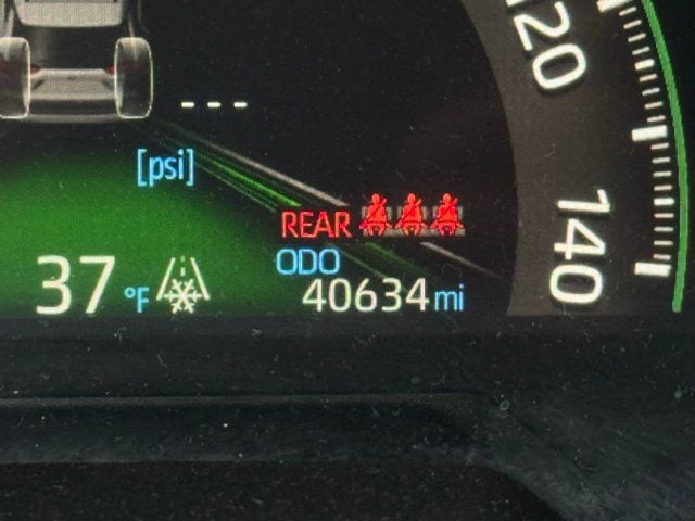 2024 TOYOTA RAV4 - Image 25