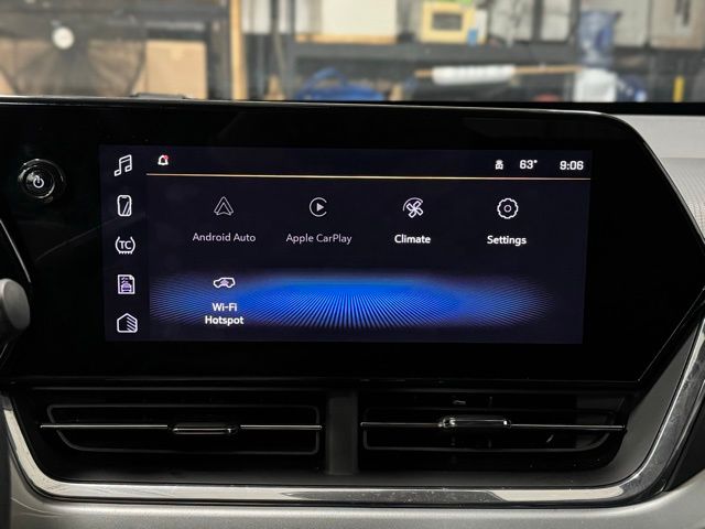 2025 CHEVROLET TRAX - Image 32