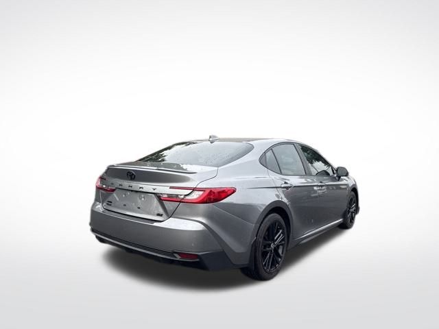 2025 Toyota Camry SE photo 4