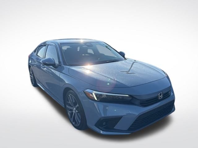2022 Honda Civic Touring photo 3