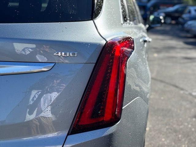 2025 CADILLAC XT5 - Image 9