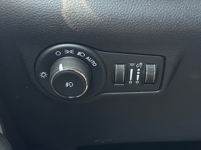 2023 JEEP COMPASS - Image 28