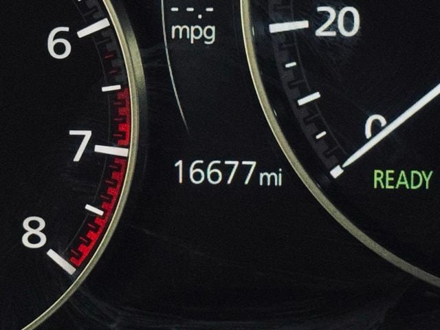 2025 MAZDA CX-90 - Image 36