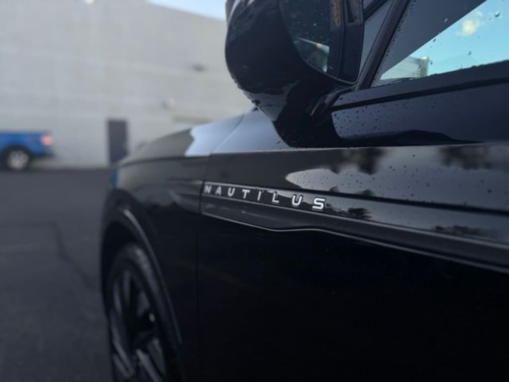 New 2025 Lincoln Nautilus Reserve SUV