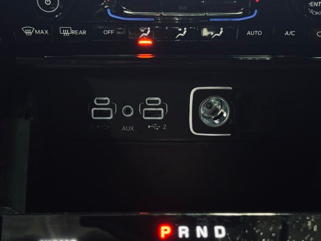 2023 JEEP GRAND CHEROKEE - Image 31