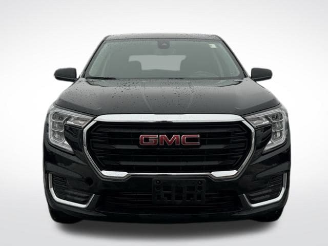 2024 GMC TERRAIN - Image 3