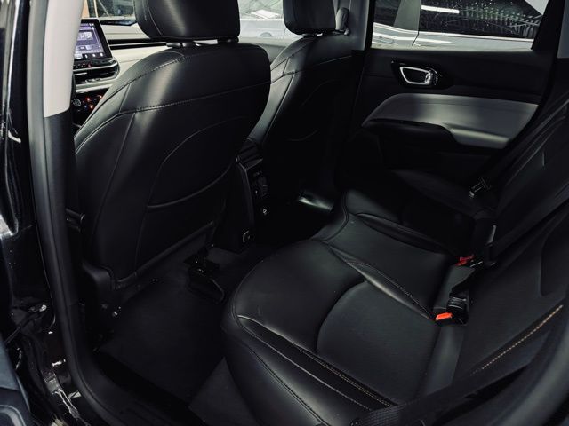 2022 JEEP COMPASS - Image 19