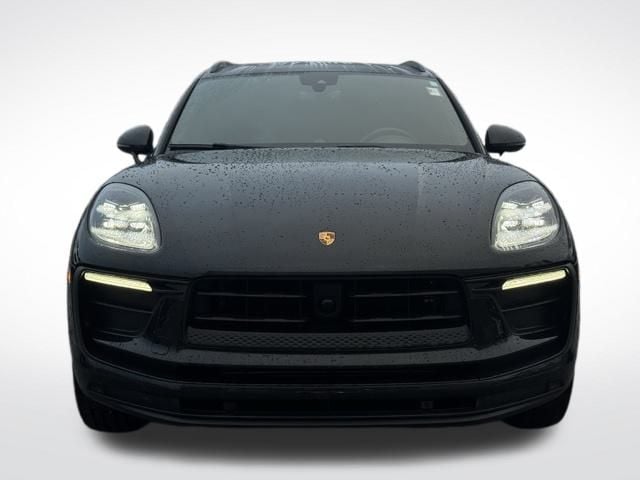 2024 PORSCHE MACAN - Image 3