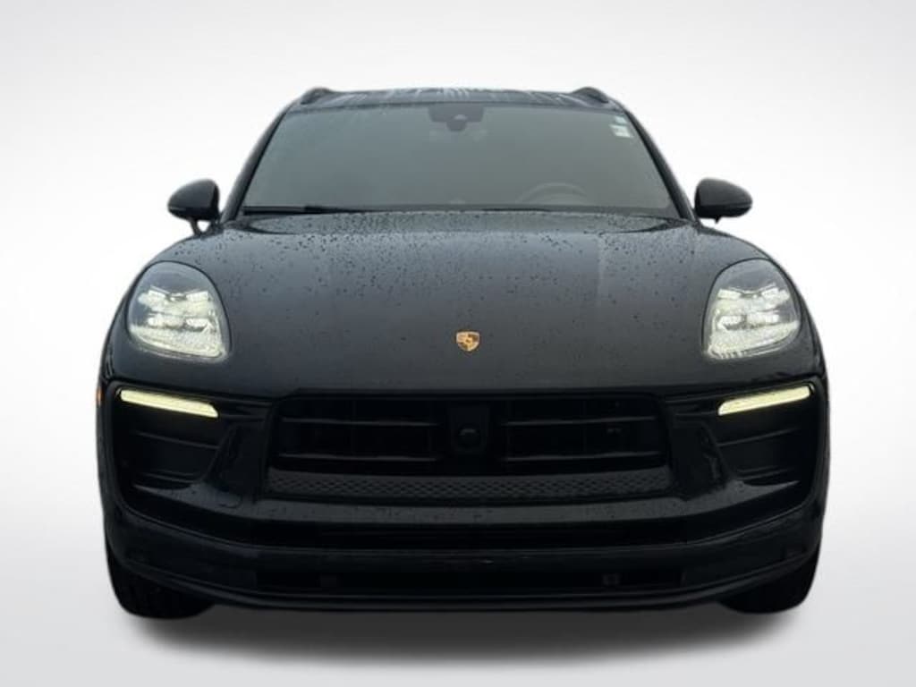 Used 2024 Porsche Macan SUV
