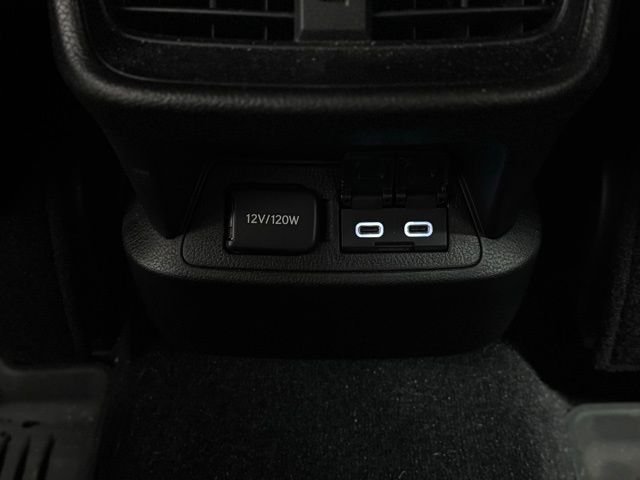 2023 LEXUS ES - Image 23