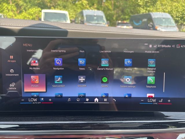 2025 BMW 740I - Image 32