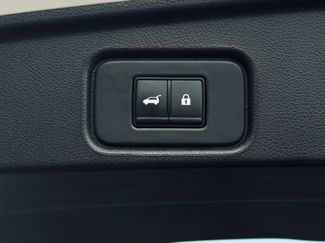 2023 NISSAN PATHFINDER - Image 11