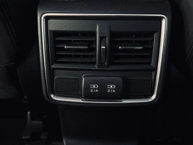 2022 SUBARU FORESTER - Image 19