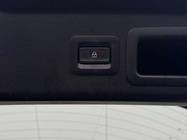 2024 MAZDA CX-30 - Image 11