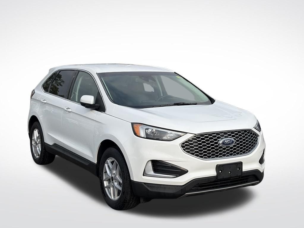 Used 2024 Ford Edge SUV