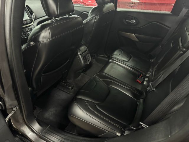 2017 JEEP CHEROKEE - Image 20