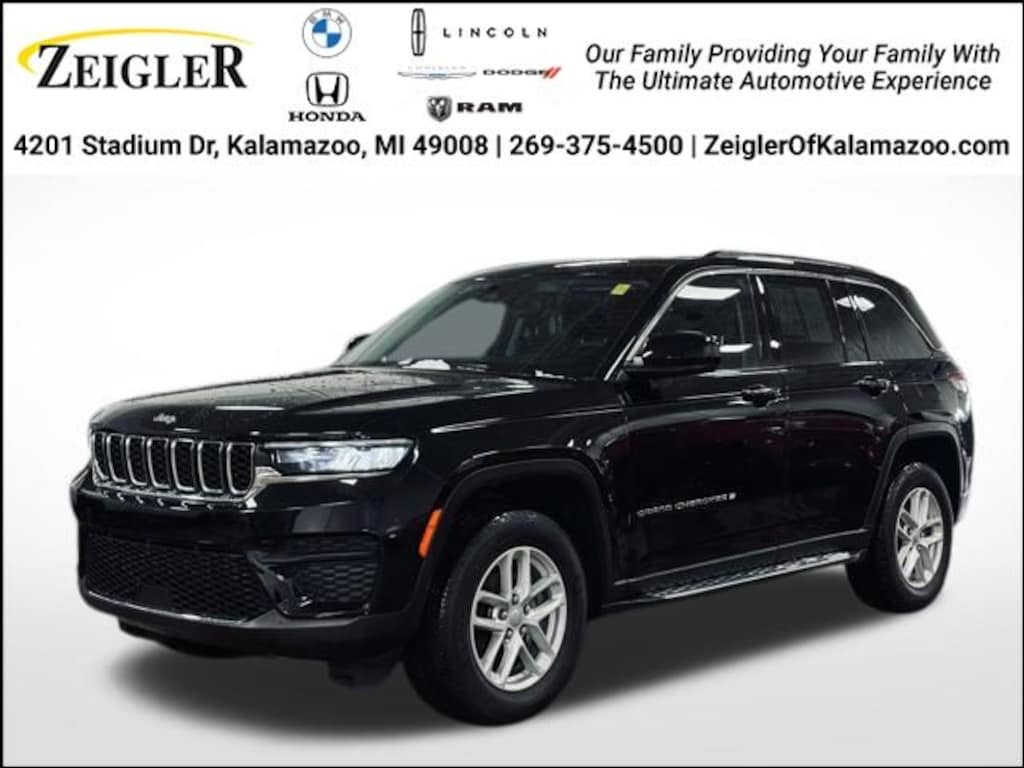 Used 2023 Jeep Grand Cherokee Laredo SUV