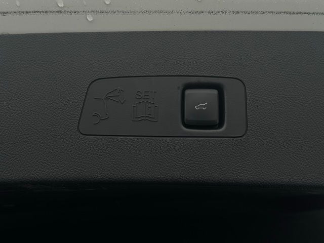 2022 LINCOLN CORSAIR - Image 11