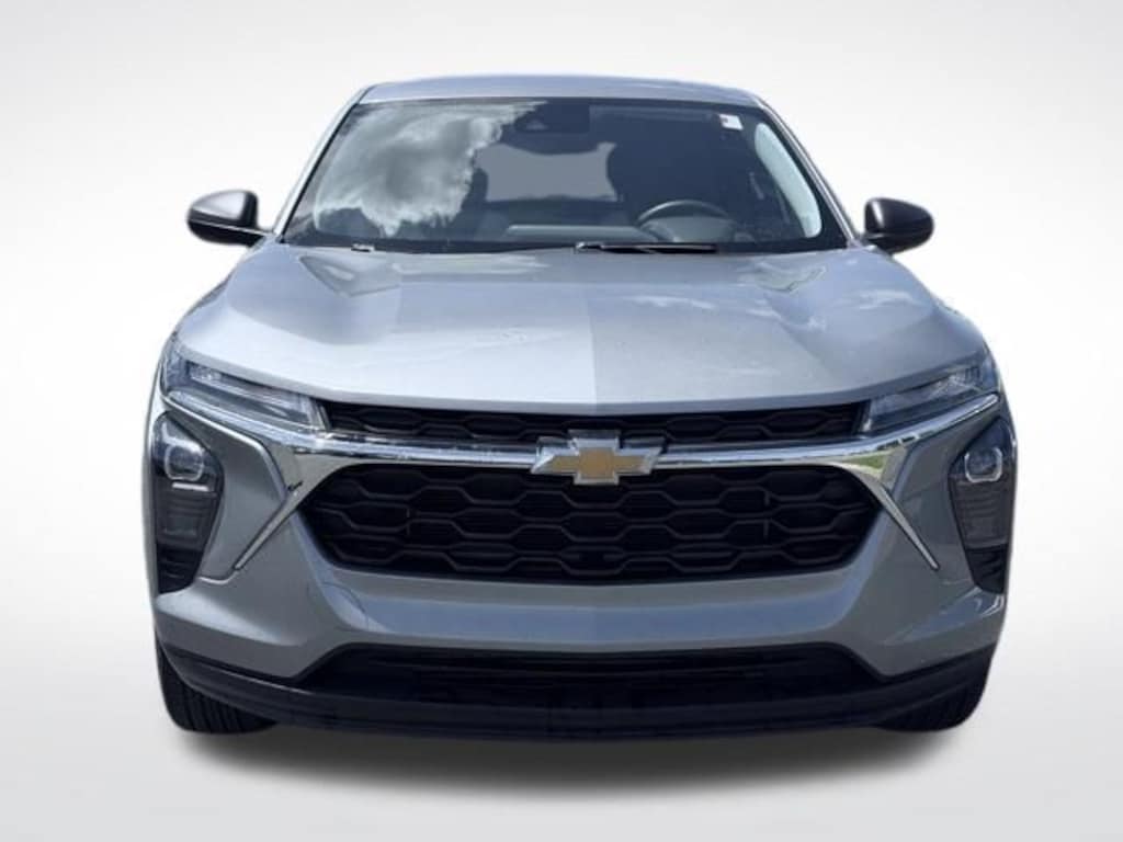 Used 2024 Chevrolet Trax LS SUV