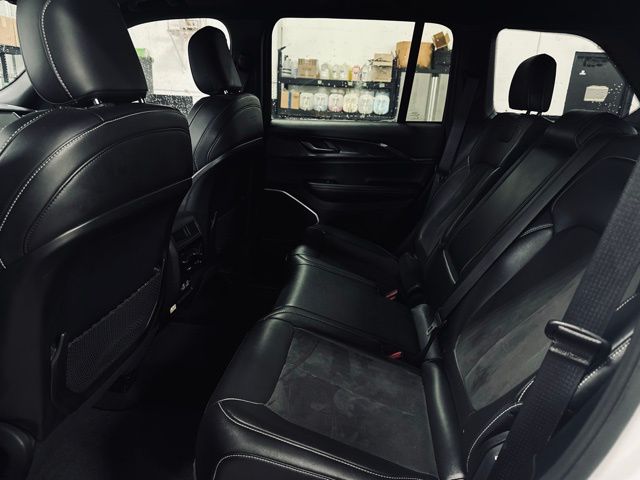 2022 JEEP GRAND CHEROKEE - Image 18