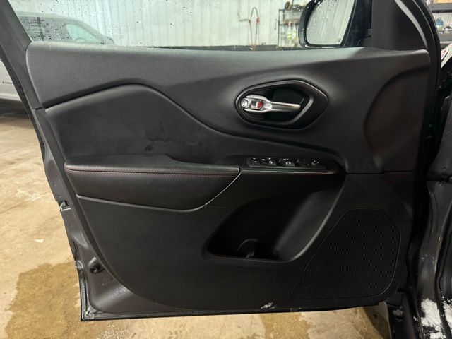 2022 JEEP CHEROKEE - Image 14