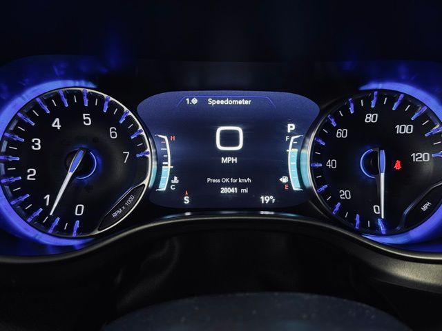 2024 CHRYSLER PACIFICA - Image 32