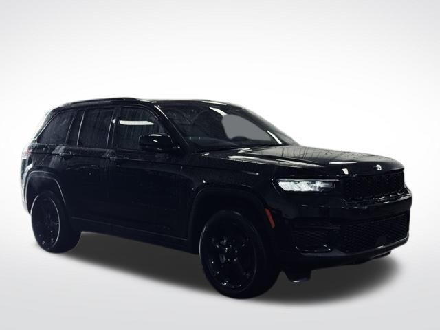 2023 JEEP GRAND CHEROKEE - Image 4