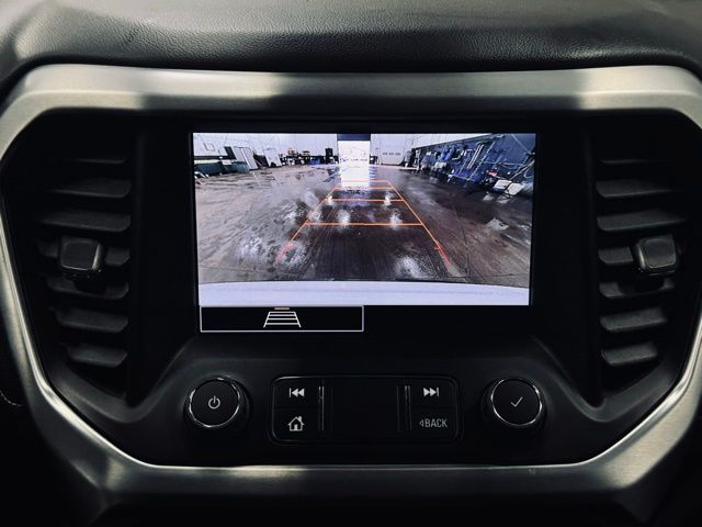 2023 GMC ACADIA - Image 39