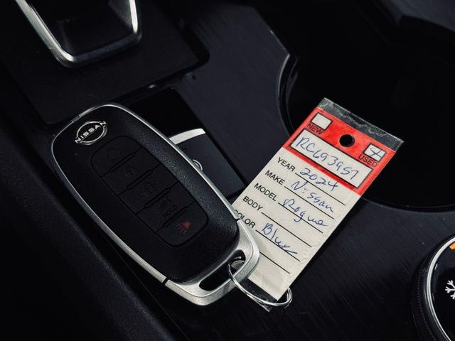 2024 NISSAN ROGUE - Image 33