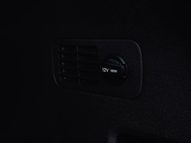 2020 HYUNDAI SANTA FE - Image 11