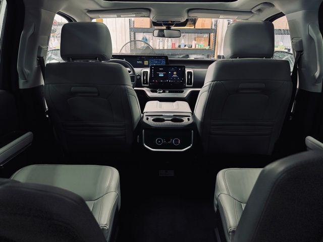 2025 FORD EXPEDITION - Image 28