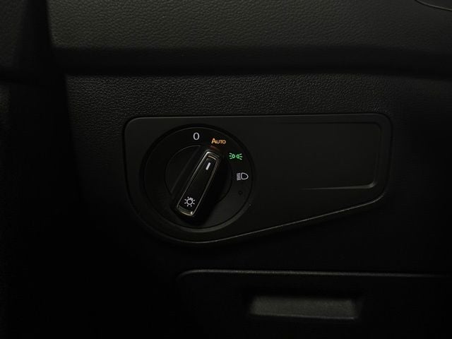 2022 VOLKSWAGEN TIGUAN - Image 30